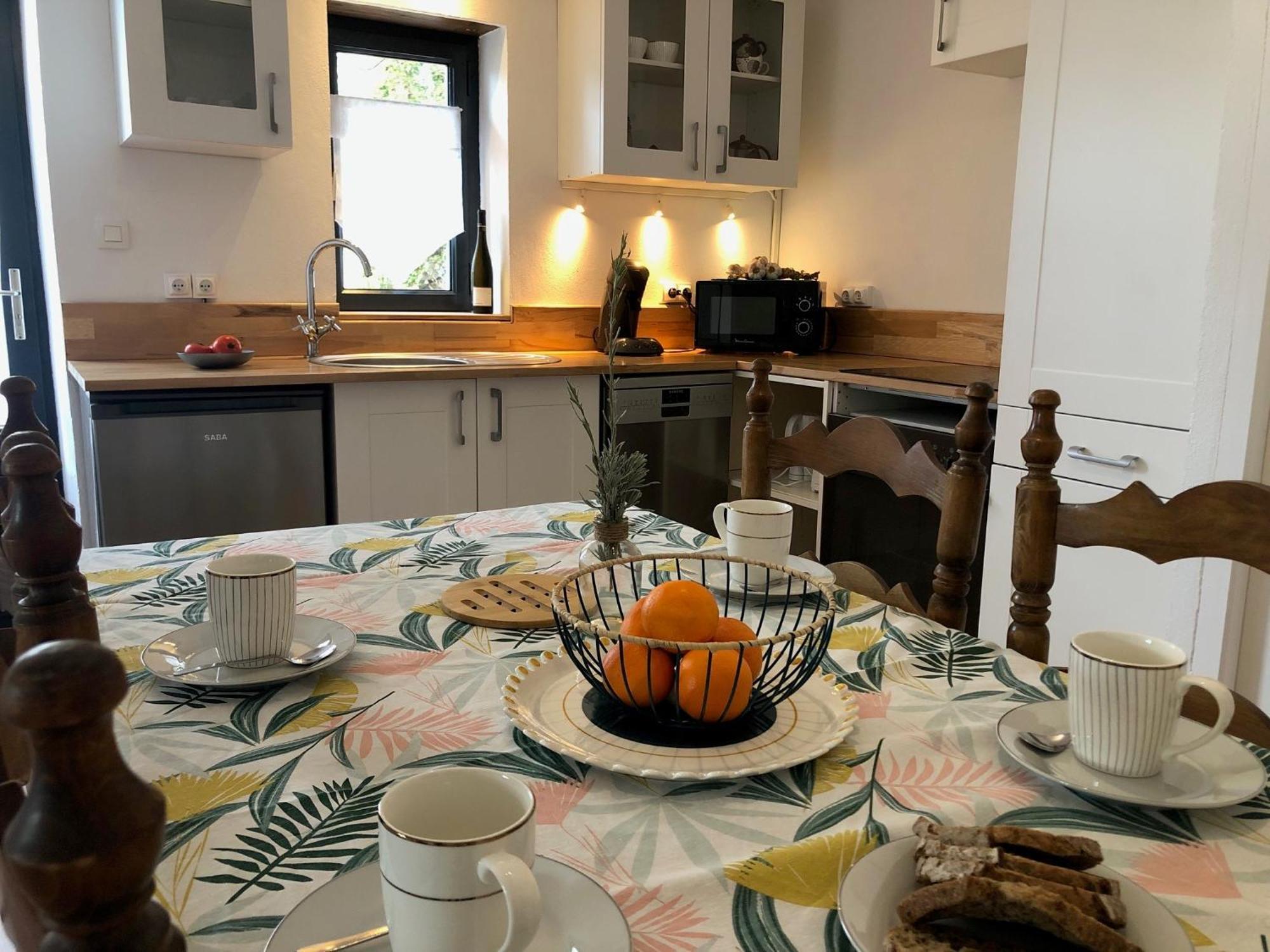 Apartamento Les Loges De Bacchus L'Epicurieux Chonas-lʼAmballan Exterior foto